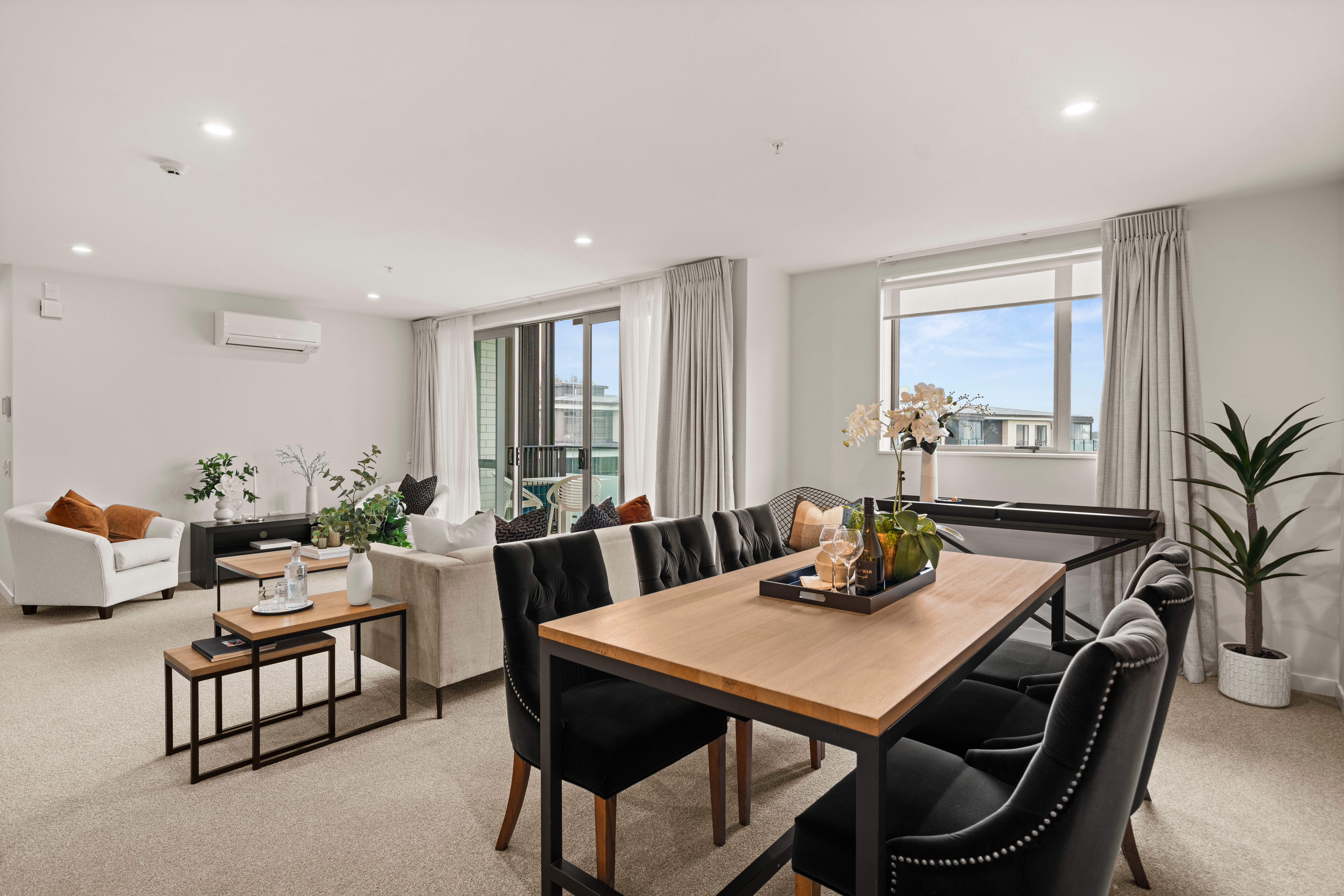 Stylish & Modern